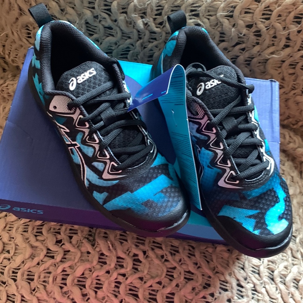 ASICS soulyte GS NWT